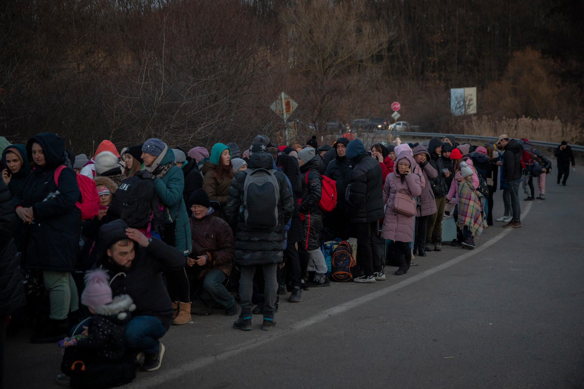 Photo of Každý deň prichádzajú na Slovensko tisíce šokovaných a vyčerpaných Ukrajincov
