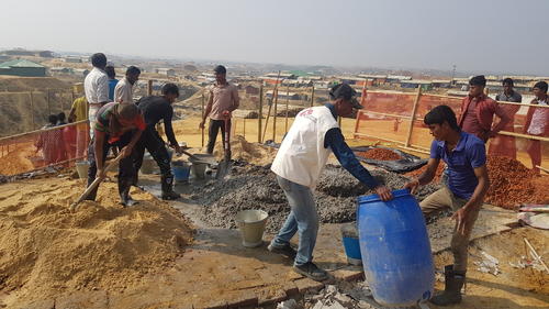 Construction site of the MSF hospital. Construction site of the MSF hospital.