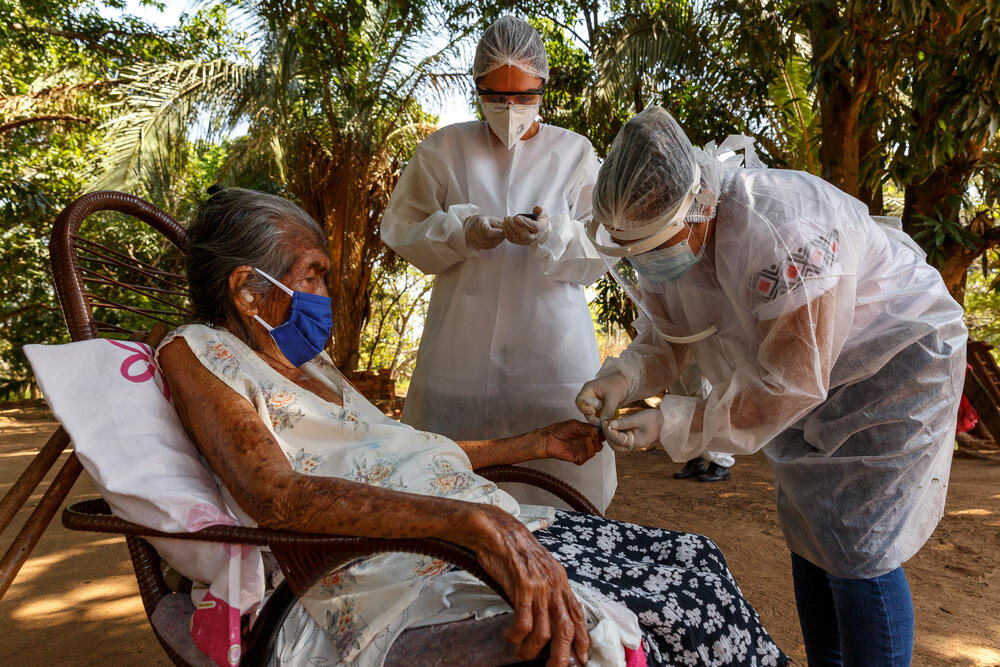 An MSF team visit a remote indigenous village in Brazil's Amazonas State as part of a mobile clinic