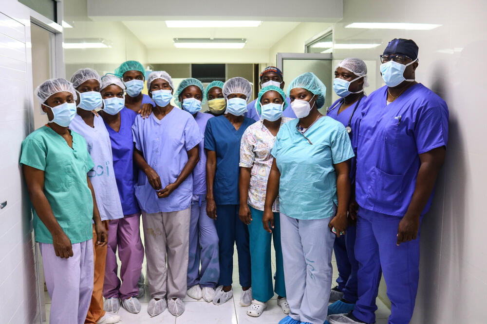 A medical team, including two surgeons and an operating room nurse, was able to travel to Jérémie on 15 August and began working in St Antoine’s hospital.  