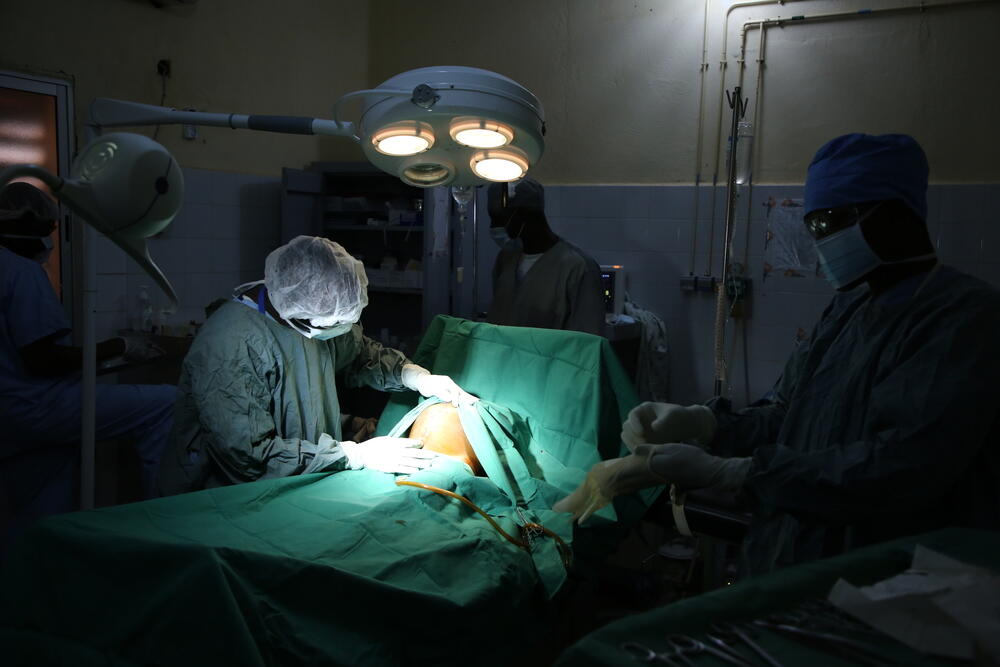 Surgeons intervene to save the life of a pregnant woman with childbirth complications at an MSF-supported hospital in Douentza, Mali, 2017