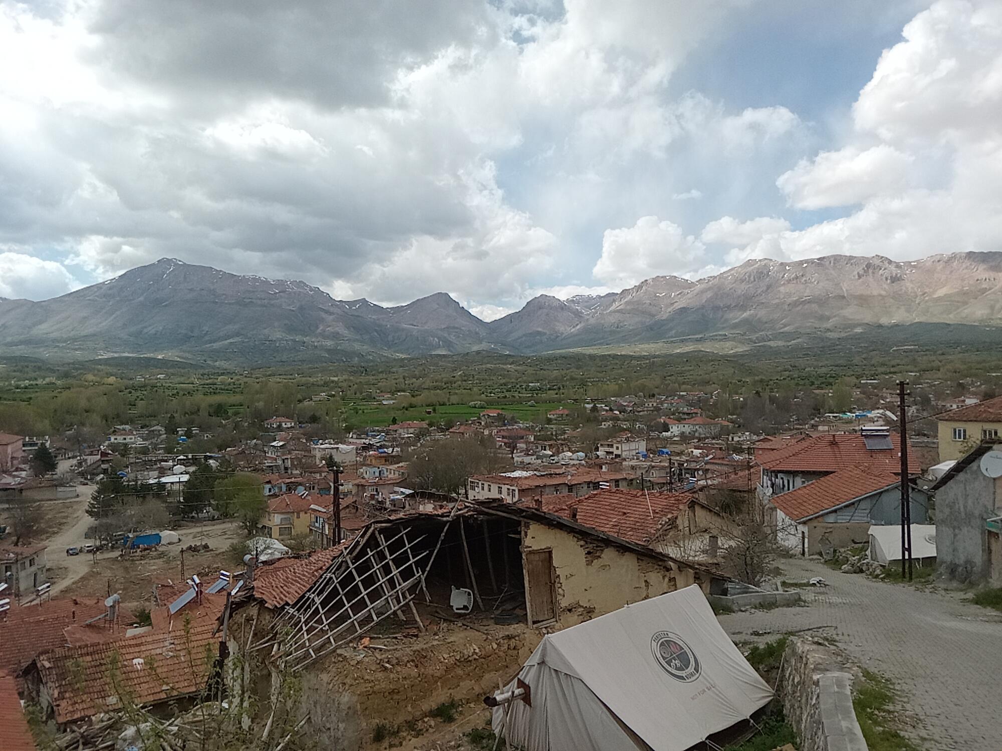 Humanitarian needs stack up months after earthquake in Türkiye | MSF