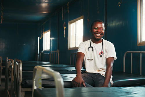 Herve is a medical doctor in the Doro hospital, originally from Central African Republic he worked with MSF there as national staff for four years before becoming a travelling expat. Herve has worked with various ministry of healths in various countries so working with MSF is great as he can work in better conditions with better resources, you have access to staff, the drugs and the logistics.