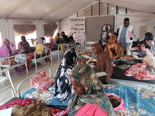 A busy therapeutic feeding centre at the MSF field hospital in Zamzam camp