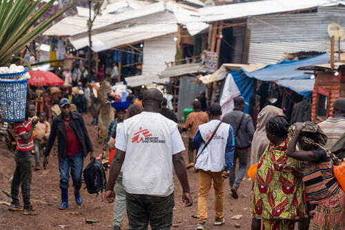 South Kivu: First came the gold rush, then the cholera. MSF responds in Lomera.