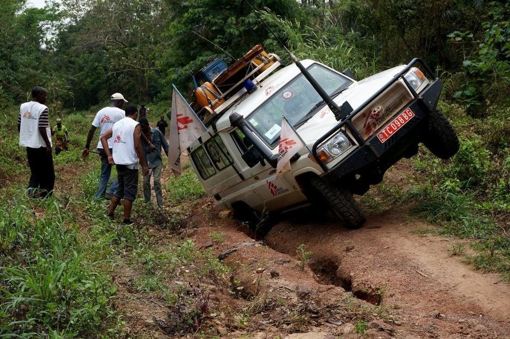 An MSF Land Cruiser on the Kouango road in Central African Republic
