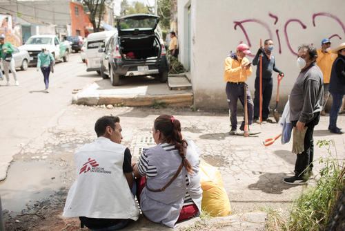MSF provides psychosocial support to those affected by the earthquake in Mexico. MSF provides psychosocial support to those affected by the earthquake in Mexico.