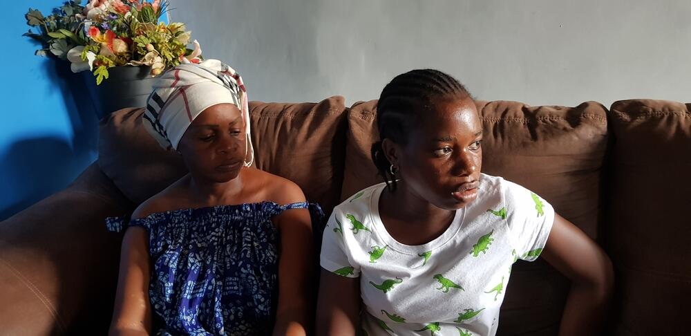 Blessing Jelleh and her mother Solang during a home visit. Around 1,200 patients are receiving treatment for epilepsy as part of an MSF-supported project in Montserrado County, Liberia