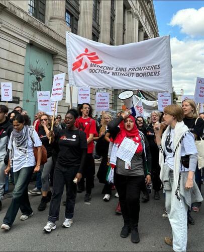 At a protest in London, MSF colleagues and supporters march together to call for a ceasefire in Gaza