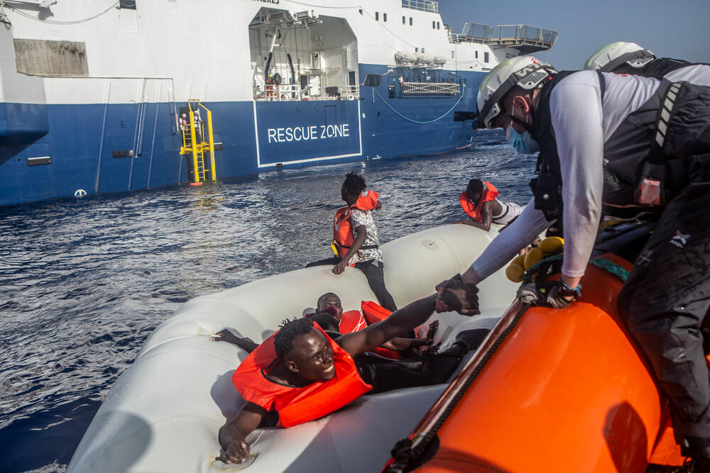 On the afternoon of 27 June, an MSF team rescued 71 people from a rubber boat in distress in the Central Mediterranean.