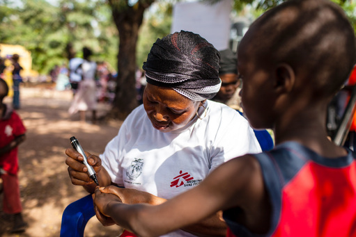 Measles Vaccination on Kassa Island. Measles Vaccination on Kassa Island.