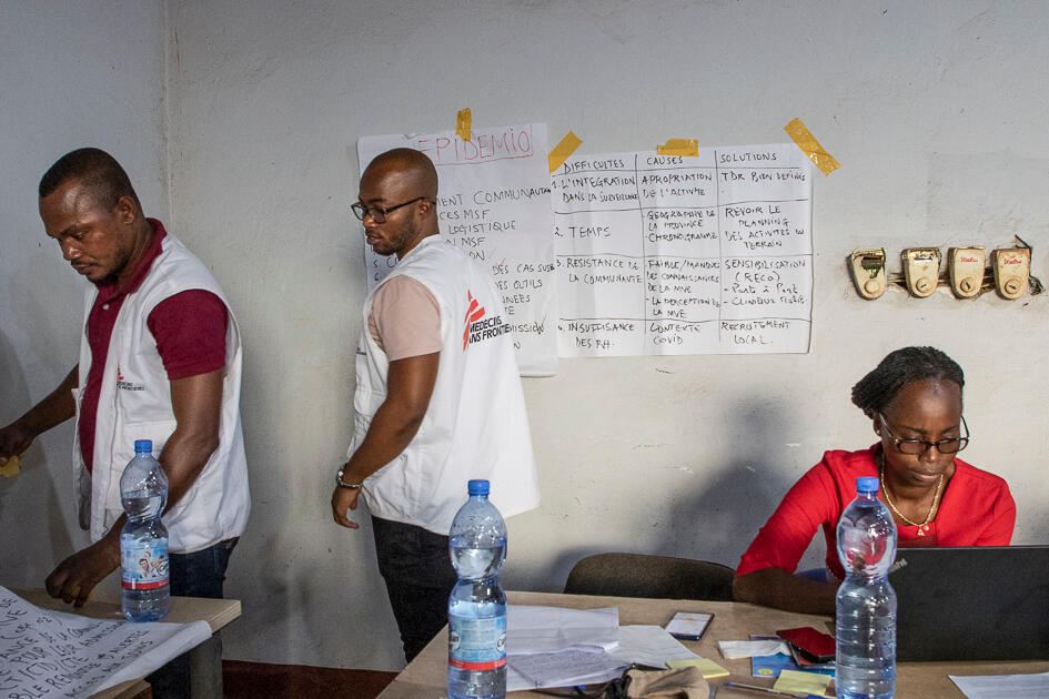 Staff involved in the 2020 Ebola response in Democratic Republic of Congo workshop how to improve MSF's response to future epidemics.