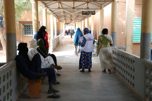 Services in the referral hospital in Ansongo Services in the referral hospital in Ansongo