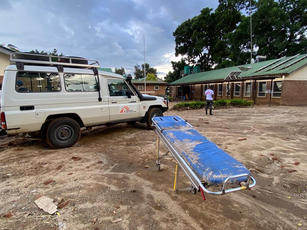 An MSF team arrives at a healthcare centre in Phalombe damaged by mudslides