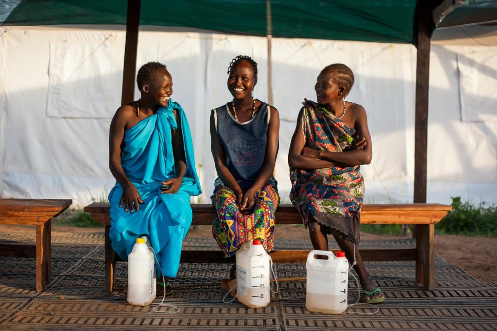 Women waiting for treatment at an MSF fistula 'camp'