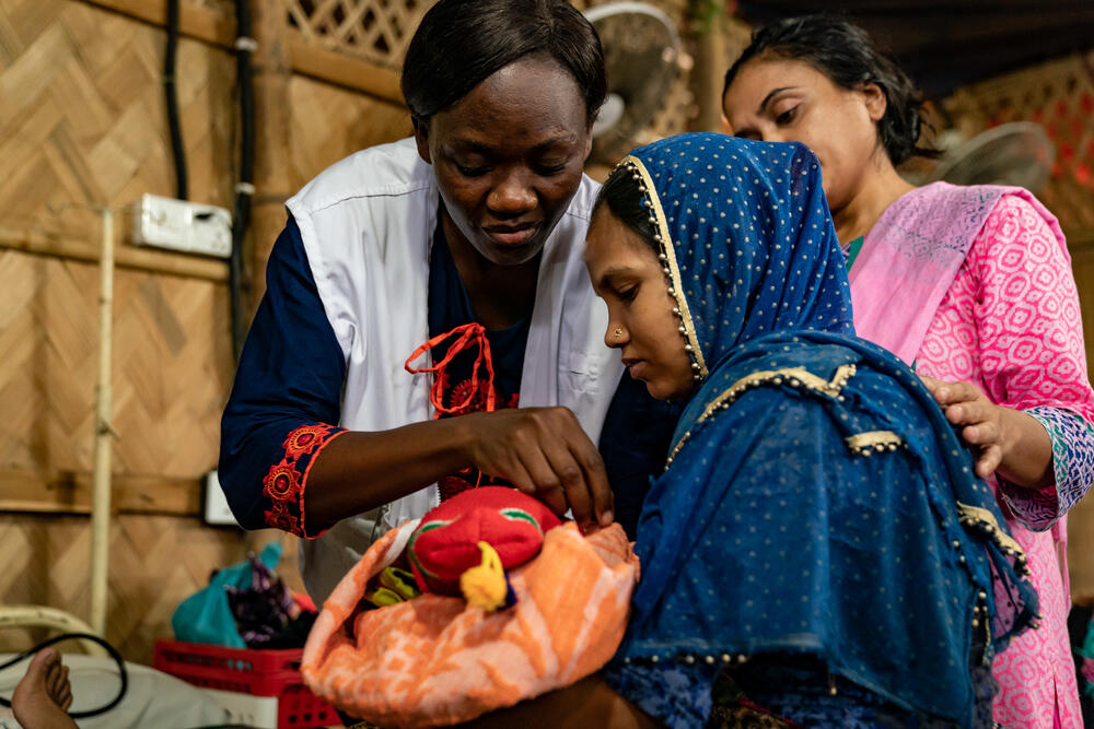 Christine, a Kenyan midwife leads the maternity services in MSF primary health centres in Jamtoli and Hakimpara, Cox’s Bazar, Bangladesh.