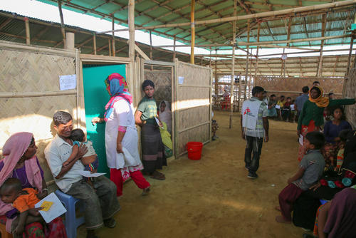 MSF activities and daily life of the refugees in Tasnimarkhola camp. MSF activities and daily life of the refugees in Tasnimarkhola camp.