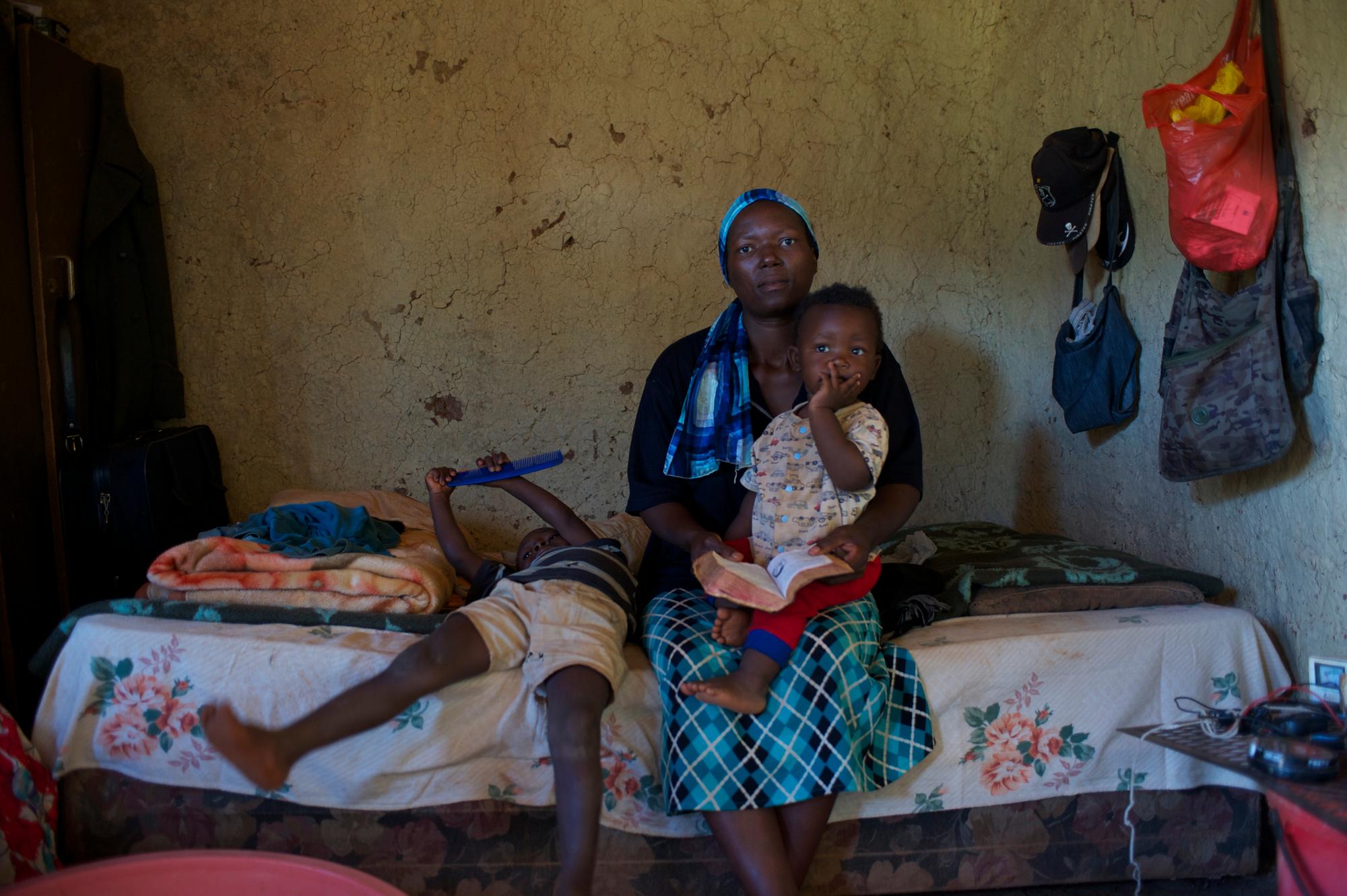 Swaziland MSF rolls out innovative medical approach to prevent mother