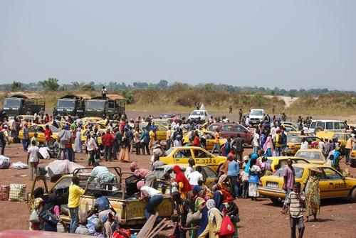 Thousands of Muslims flee Central African Republic Thousands of Muslims flee Central African Republic