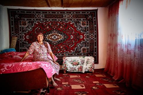 Kyrgyzstan - Decentralized care for TB patients Kyrgyzstan - Decentralized care for TB patients