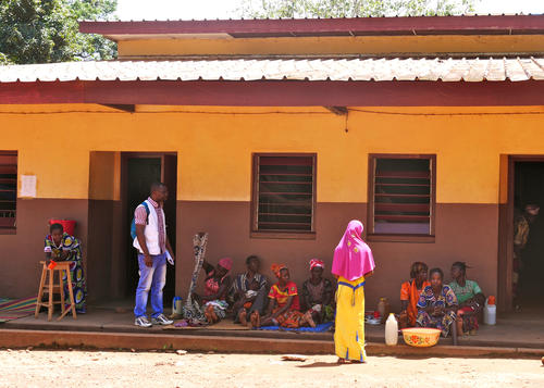 People waiting in front of the Bambari general hospital, Central African Republic, in May 2017.