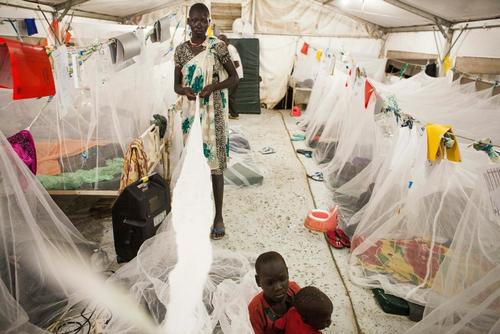 Malaria and malnutrition in South Sudan, Bentiu PoC, Sept 2015 Brendan Bannon. Malaria and malnutrition in South Sudan, Bentiu PoC, Sept 2015 Brendan Bannon.
