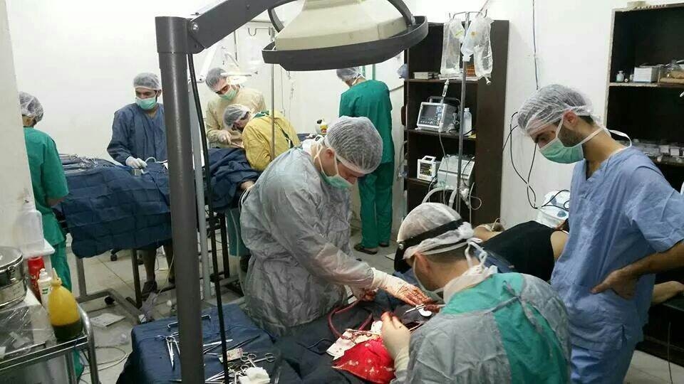 Operační sál provizorní nemocnice na východním předměstí Damašku.