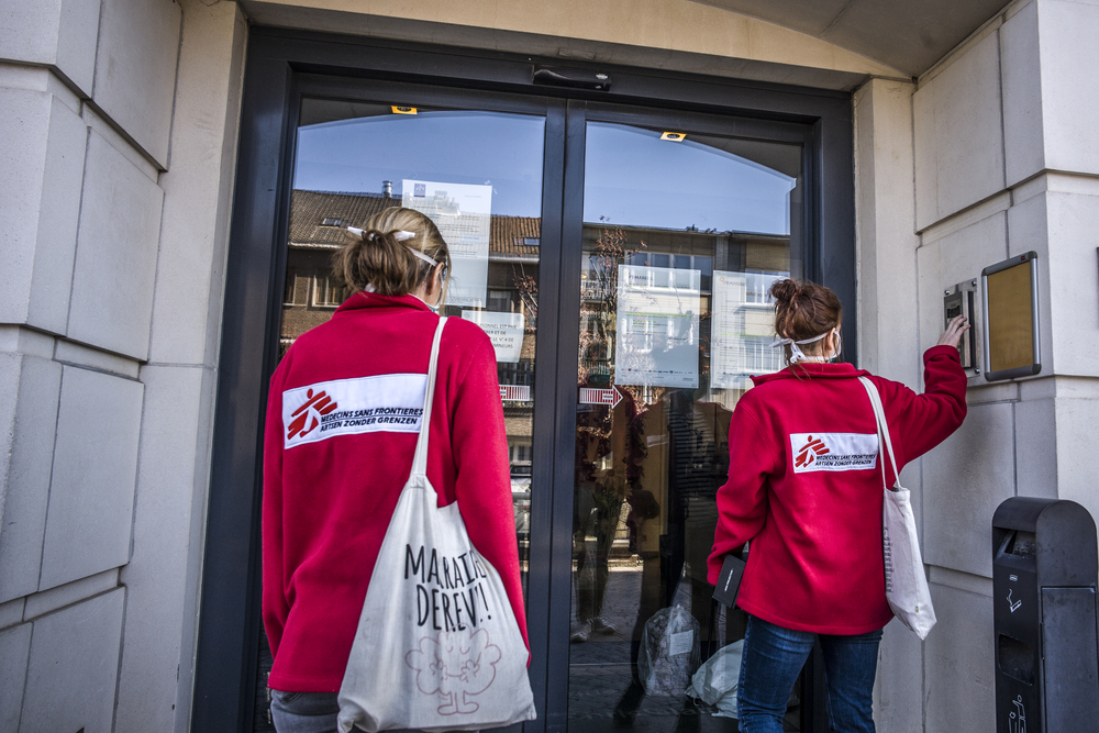 Une équipe mobile de MSF donne de l'orientation au personnel de la résidence pour personnes âgées « Résidence Christalain », à Jette, Bruxelles