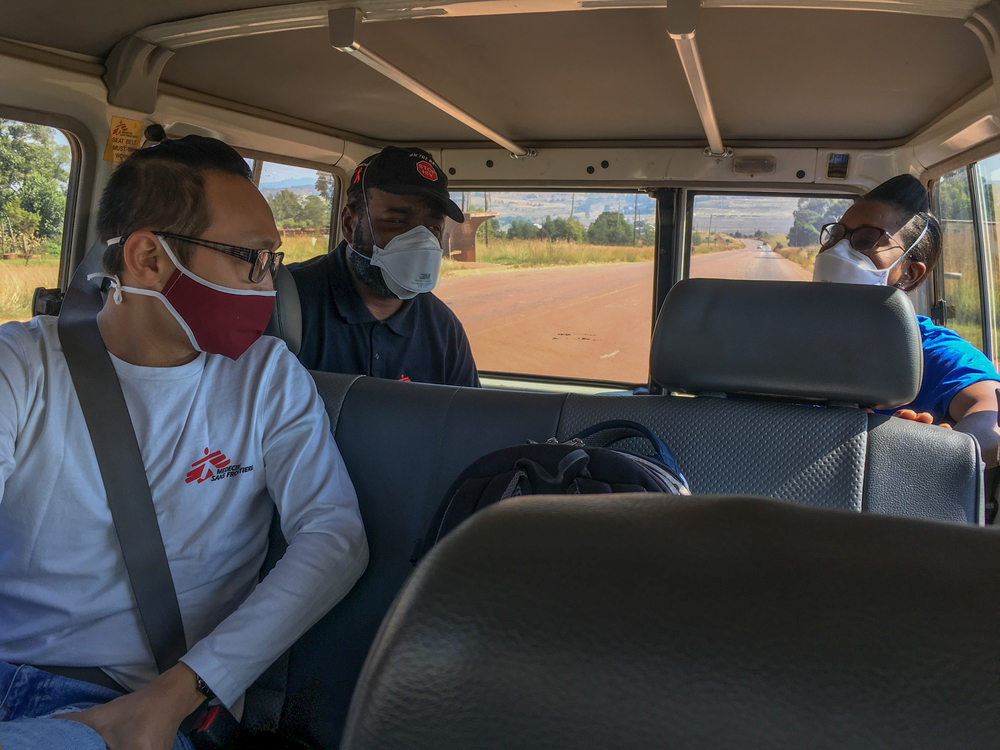 MSF Team in a car